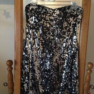 Black and silver sequins mini dress
